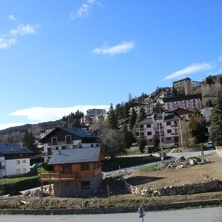 Isard, Wifi Et Parking Gratuit, Navette Gratuite Au Pied De La Residence, Possibilite Forfait Menage Et Location Linge De Lit Et Toilette, A 10 Minutes A Pied Du Centre Apartment