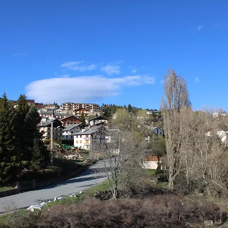Isard, Wifi Et Parking Gratuit, Navette Gratuite Au Pied De La Résidence, Possibilité Forfait Ménage Et Location Linge De Lit Et Toilette, à 10 Minutes à Pied Du Centre Apartamento