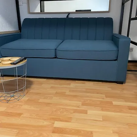 Isard, Wifi Et Parking Gratuit, Navette Gratuite Au Pied De La Résidence, Possibilité Forfait Ménage Et Location Linge De Lit Et Toilette, à 10 Minutes à Pied Du Centre Apartamento *